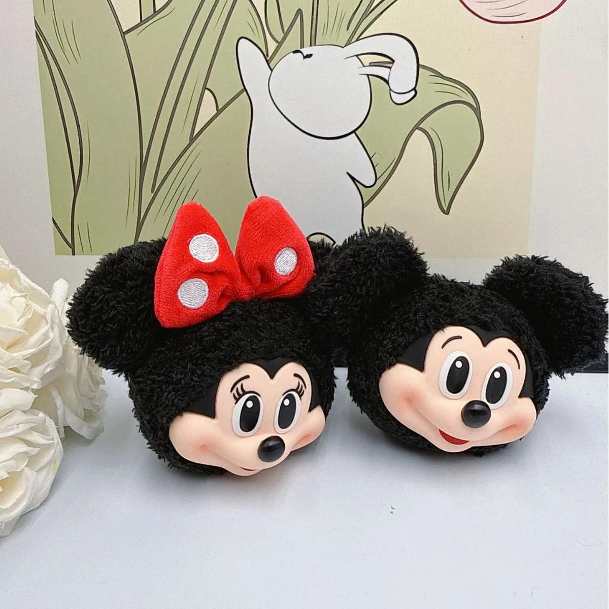 ミッキー ミニー ぬいぐるみ キーホルダー かわいいビニール - Anime Merchandise Figures のレビューと価格